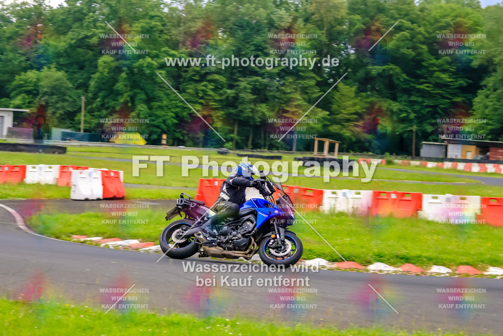 VBK-6272 | Hier findet Ihr Bilder von Touristenfahrten auf der Nürburgring Nordschleife oder von anderen Veranstaltungen die ich besucht habe. Viel Spass beim Durch Schauen 