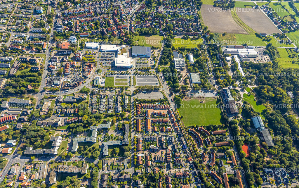 Hamm250901004 | Luftbild, Freiherr-vom-Stein-Gymnasium Hammmit Baustelle und Wiesenfläche, Eingangsbereich Maximilianpark, Uentrop, Hamm, Ruhrgebiet, Nordrhein-Westfalen, Deutschland