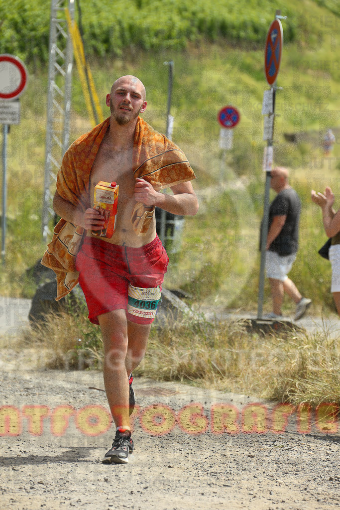 220618_1212_EX1_9712 | Sportfotografie im Rhein-Sieg Kreis, Köln, Bonn, NRW, Rheinland Pfalz, Hessen, etc. Unser Tätigkeitsfeld umfasst den Laufsport vom Volkslauf über den Marathon, Duathlon, Triathon bis zum Ultralauf wie Kölnpfad Ultra oder Schindertrail.