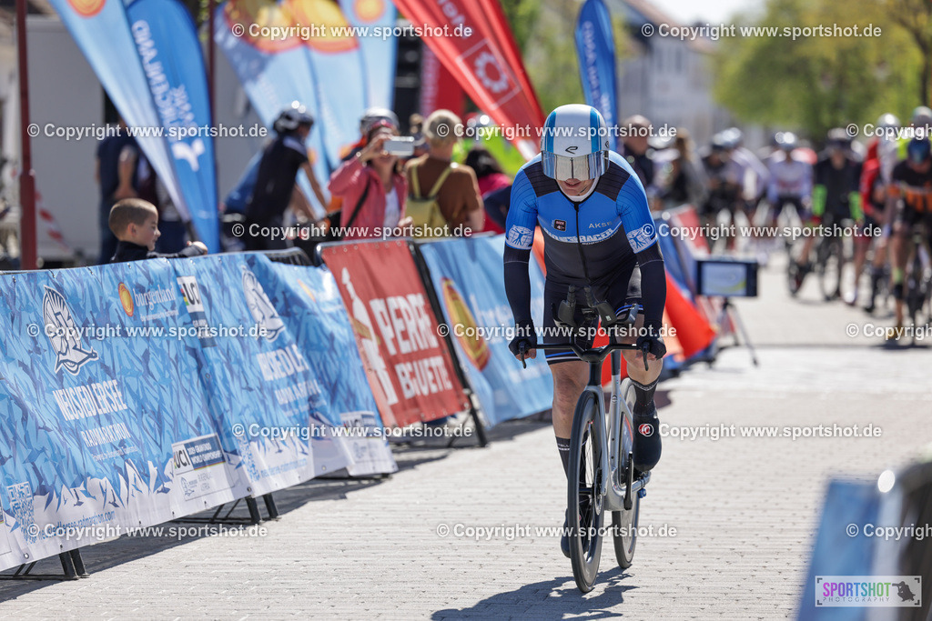 VJ__5005 | Neusiedlersee Radmarathon 2026@sportshot_your_pictrs #yourpictures#roadtowm2029 #nrm #neusiedlerseeradmarathon #neusiedlersee #neusiedlerseetourismus #burgenland #mörbisch #nrm26 #burgenlandtourismus #voglundco #poweredbyburgenlandtourismus #radsport #rad #marathon #ucigranfondo #visitburgenland #ucigranfondoworldseries