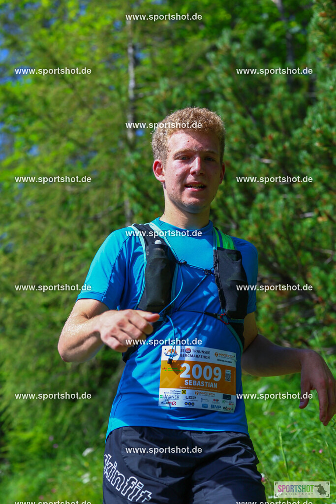 RZ__3632 | Traunsee Bergmarathon                                   #sportshot_your_pictrs                                    #yourpictrs                                                        @Sportshotphotography                                  Photo Credit:  www.sportshot.de