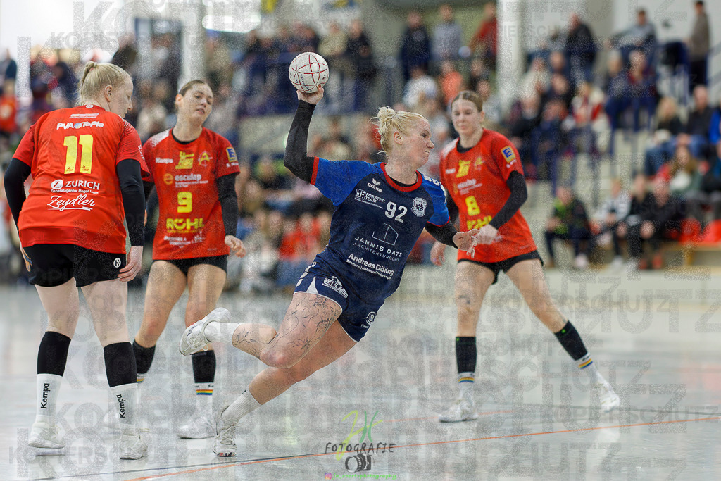 Frauen Regionalliga (HHV); HSG Wettenberg - TV Hüttenberg | Frauen Regionalliga (HHV); HSG Wettenberg - TV Hüttenberg am 06.12.2025 in Launsbach (Wettenberg) (Halle GS Launsbach (Wettenberg))Photo © 2025 - Jörg Heinrich - Realisiert mit Pictrs.com