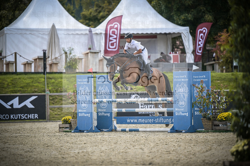 DOS_6829 | Entdecke hochwertige Reitturnierfotos von Foto Oger. Professionell, emotional und authentisch – jetzt Lieblingsmomente im Shop bestellen.Deutschlandweite Turnierfotografie. - Realisiert mit Pictrs.com