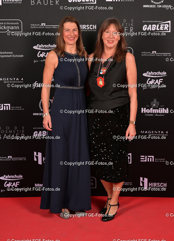 20240127-fge-fotos-0026 | Hofball der FGE am 27.01.2024 im Alten Stadttheater in Eichstätt. - Realisiert mit Pictrs.com