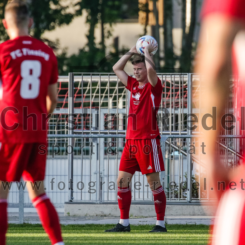 2023-08-11_034_FC_Finsing_gegen_SV_Eichenried | Finsing, Deutschland, 11.08.2023:
Fußball, Kreisliga 2023 / 2024, 4. Spieltag, FC Finsing gegen SV Eichenried, Endergebnis: 3:0

Maximilian Eberhart (FC Finsing, #21)

Foto: Christian Riedel / fotografie-riedel.net