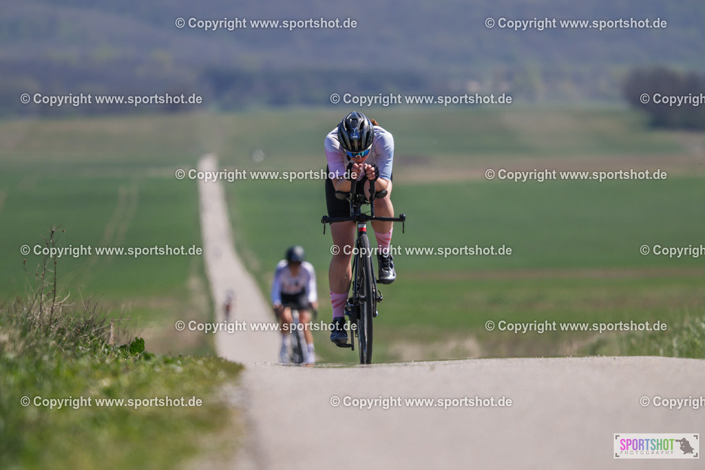 368A2501 | Neusiedlersee Radmarathon 2026@sportshot_your_pictrs #yourpictures#roadtowm2029 #nrm #neusiedlerseeradmarathon #neusiedlersee #neusiedlerseetourismus #burgenland #mörbisch #nrm26 #burgenlandtourismus #voglundco #poweredbyburgenlandtourismus #radsport #rad #marathon #ucigranfondo #visitburgenland #ucigranfondoworldseries