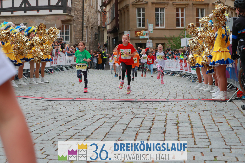 AOK Junior Cup 400m | 3Königslauf 2022 AOK Junior Cup 400m - Realisiert mit Pictrs.com