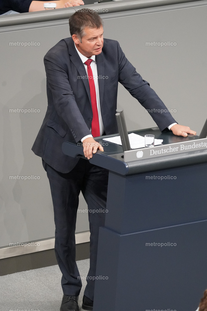 Axel Müller (3) | Metropolico