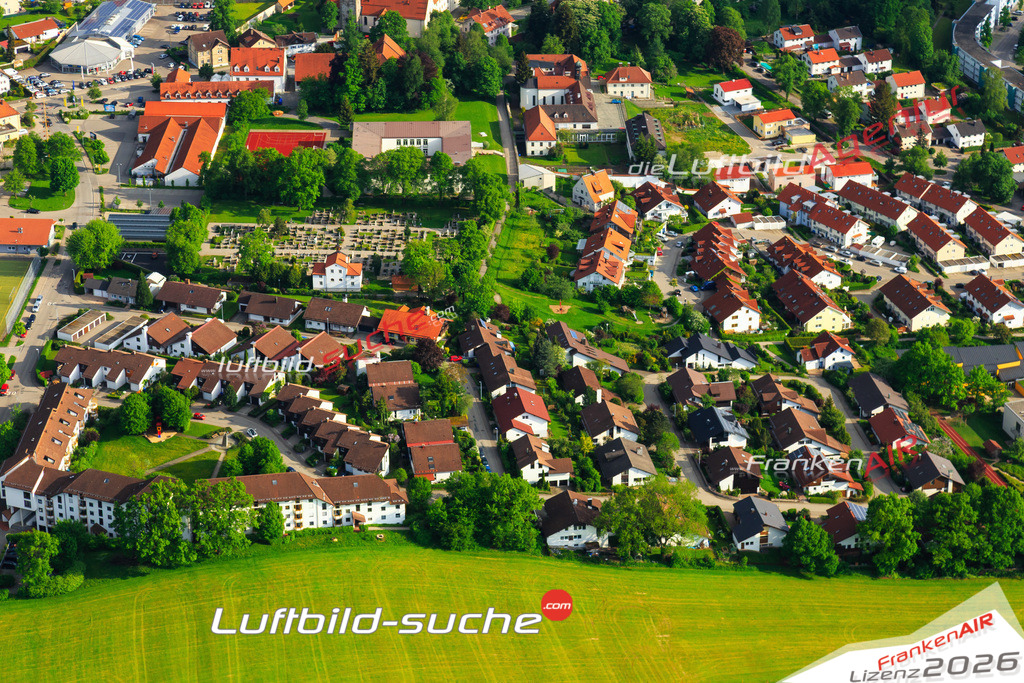 Die Luftaufnahme der Stadt Kempten Allgäu wurde vom UL-Flugzeug heraus erstellt ( keine Drohne )- hohe Auflösung für beste Qualität