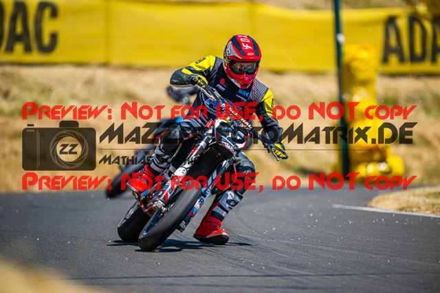 MaZZes_FotoMatrix_230609_8318 | UE40