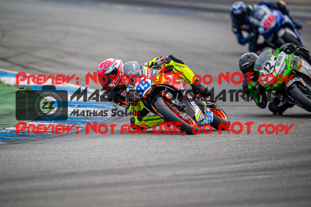 MaZZes_FotoMatrix_220925_7795 | IDM300