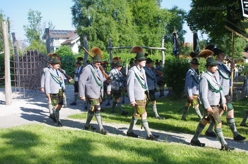 IMGP2821 | fotografiert von Axel PollmannLeonhardi Wallfahrt Benediktbeuern und Murnau, Fronleichnam, Fasching, Landschaft im Loisachtal und Benediktbeuern  - Realisiert mit Pictrs.com