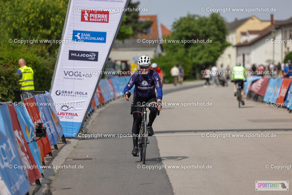 VJ__0037 | Neusiedlersee Radmarathon 2026@sportshot_your_pictrs #yourpictures#roadtowm2029 #nrm #neusiedlerseeradmarathon #neusiedlersee #neusiedlerseetourismus #burgenland #mörbisch #nrm26 #burgenlandtourismus #voglundco #poweredbyburgenlandtourismus #radsport #rad #marathon #ucigranfondo #visitburgenland #ucigranfondoworldseries