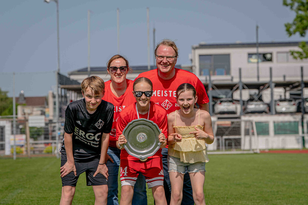 Fußball I C-Juniorinnen I Saison 2025-2026 I OSC U15 - Eltern und Geschwister I 11944 | jns.sportfotos - Realisiert mit Pictrs.com