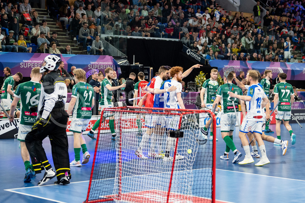 SV Wiler-Ersigen vs GC Unihockey - 23. April 2022 | SV Wiler-Ersigen vs GC Unihockey
Stimo Arena, Kloten
#21 Paolo Riedi (GC Unihockey) erzielt das 0:2.
Bild: Sportfotografie Markus Aeschimann | www.markus-aeschimann.ch - Realisiert mit Pictrs.com