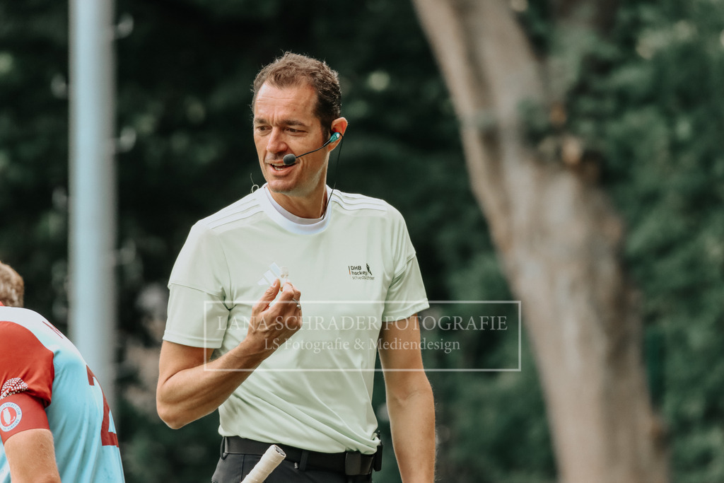 Herren_Bundesliga_02_F_RWK-UHC_21.09.25_Köln (216 von 471) | lanaschraderfotografie - Realisiert mit Pictrs.com