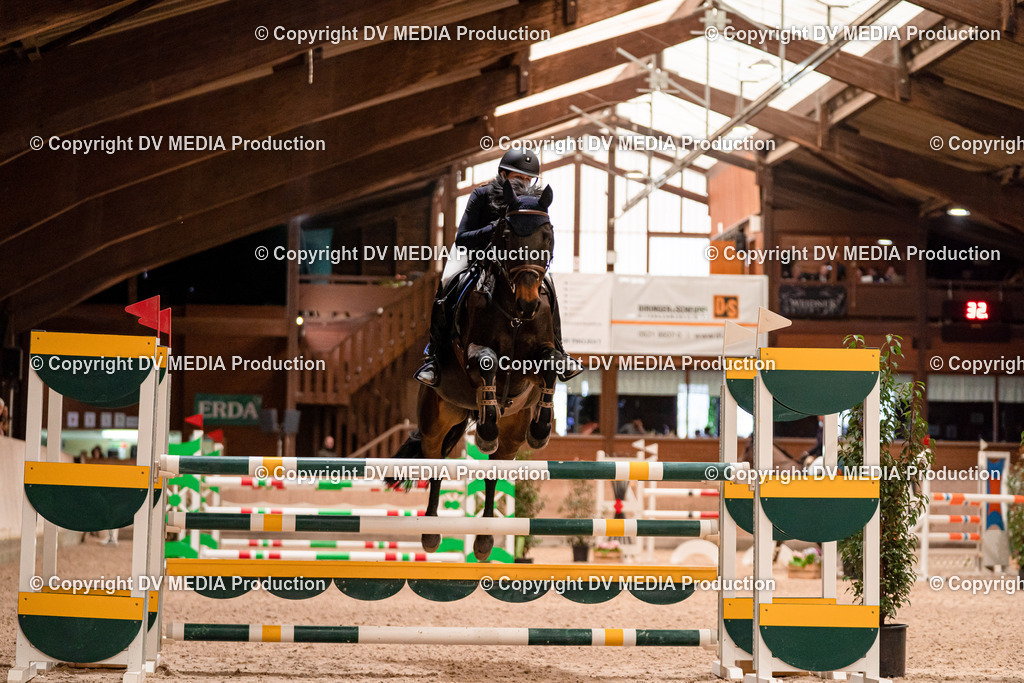 Springen Tag 1-645 | dv-media-shop - Realisiert mit Pictrs.com