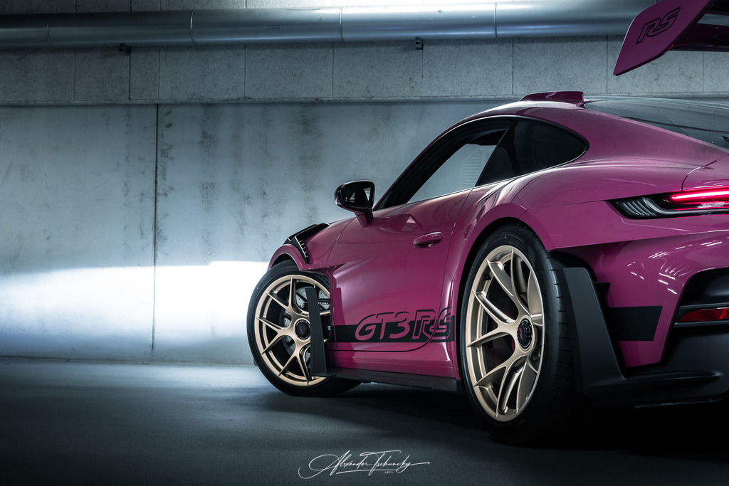 911 GT3 RS Sternrubin Neo | Entdecken Sie die faszinierende Welt von Alexander Tschuncky Arts: Kreative Fotografie, atemberaubende Automobilkunst und hochwertiger Bilderdruck. Lassen Sie sich inspirieren! - Realisiert mit Pictrs.com