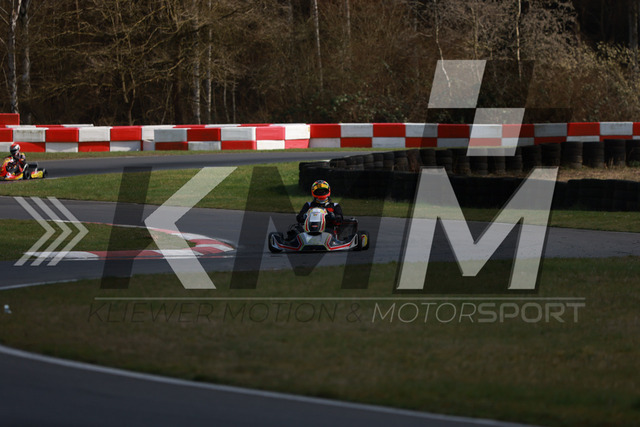 0DKP1730 | Kliewer Motion & Motorsport - Realisiert mit Pictrs.com