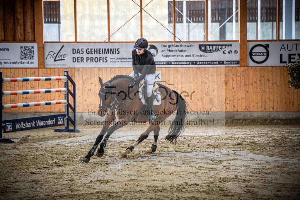 DOS_0643 | Entdecke hochwertige Reitturnierfotos von Foto Oger. Professionell, emotional und authentisch – jetzt Lieblingsmomente im Shop bestellen.Deutschlandweite Turnierfotografie. - Realisiert mit Pictrs.com