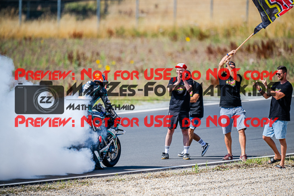 MaZZes_FotoMatrix_220724_1181 | IDM1000