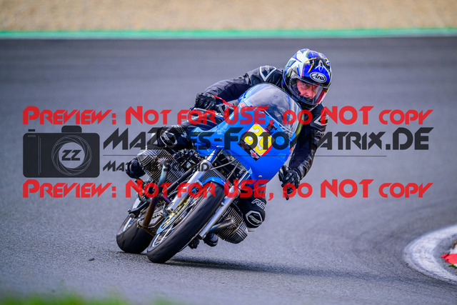 MaZZes_Fotomatrix_20250724_6007705_5500 | GELB