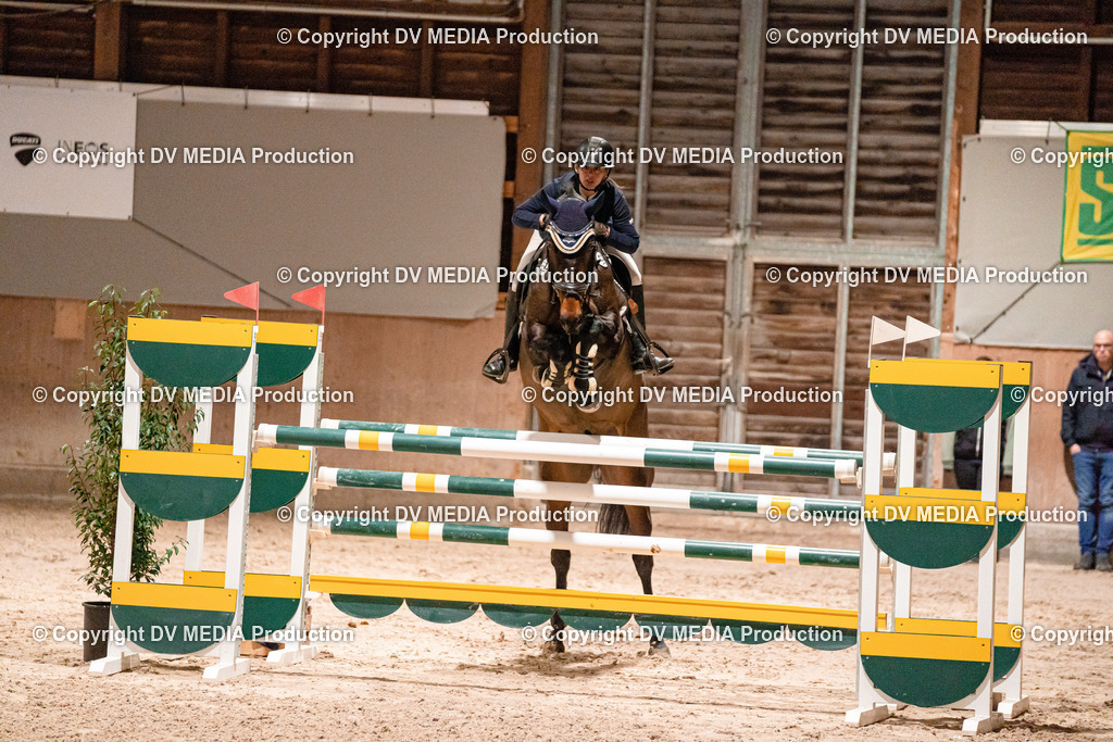 Springen Tag 1-946 | dv-media-shop - Realisiert mit Pictrs.com