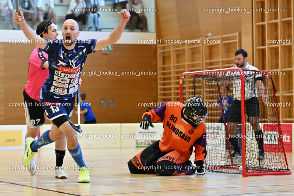 VSV Unihockey vs. Wiener Floorball Verein | Jubel #13 Jan Sláma VSV Unihockey, #87 Christian Lindquist Wiener Floorballverein, #80 BEZUCHA Bernhard Wiener Floorballverein, VSV Unihockey vs. Wiener Floorball Verein, VSV Unihockey vs. Wiener Floorball Verein am 18.05.2025 in Villach (Ballspielhalle St. Martin), Austria, (Photo by Bernd Stefan)