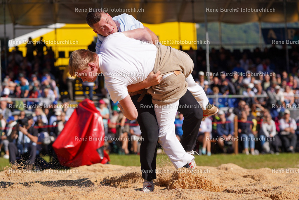 DSC09293 | René Burch leidenschaftlicher Fotograf aus Kerns in Obwalden.  Hier finden sie Sport, Landschaft und Natur Fotografie.
 - Realisiert mit Pictrs.com