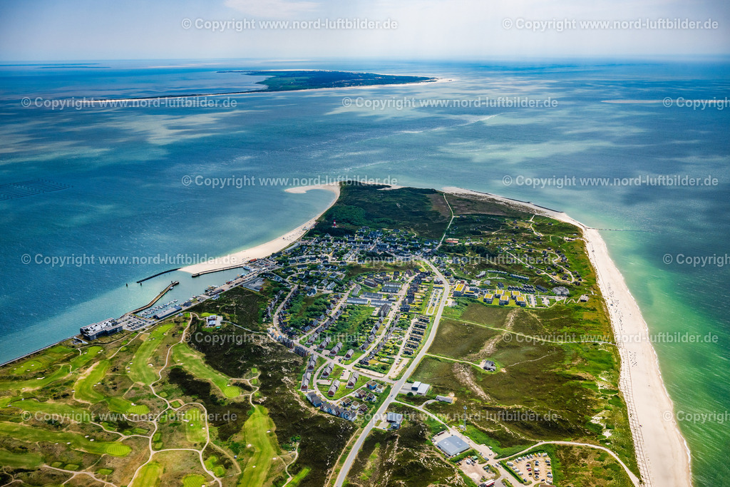 Sylt_Hörnum_Blick_auf_Amrum_ELS_6902130625 | HöRNUM (SYLT) 13.06.2025 Küstenbereich der Nordsee - Insel in Hörnum ( Sylt ) mit Blick auf Amrum im Bundesland Schleswig-Holstein. // Coastal area of the North Sea island in Hoernum (Sylt) with a view of Amrum in the federal state of Schleswig-Holstein. Foto: Martin Elsen