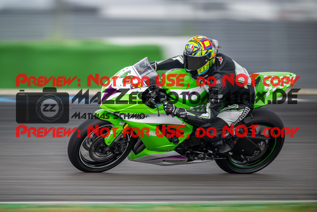 MaZZes_FotoMatrix_240702_6007705_6235 | GELB