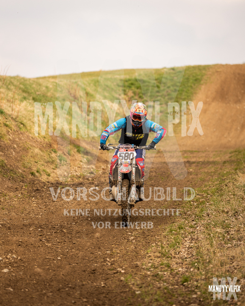 866A0569 | mxndyyvipix