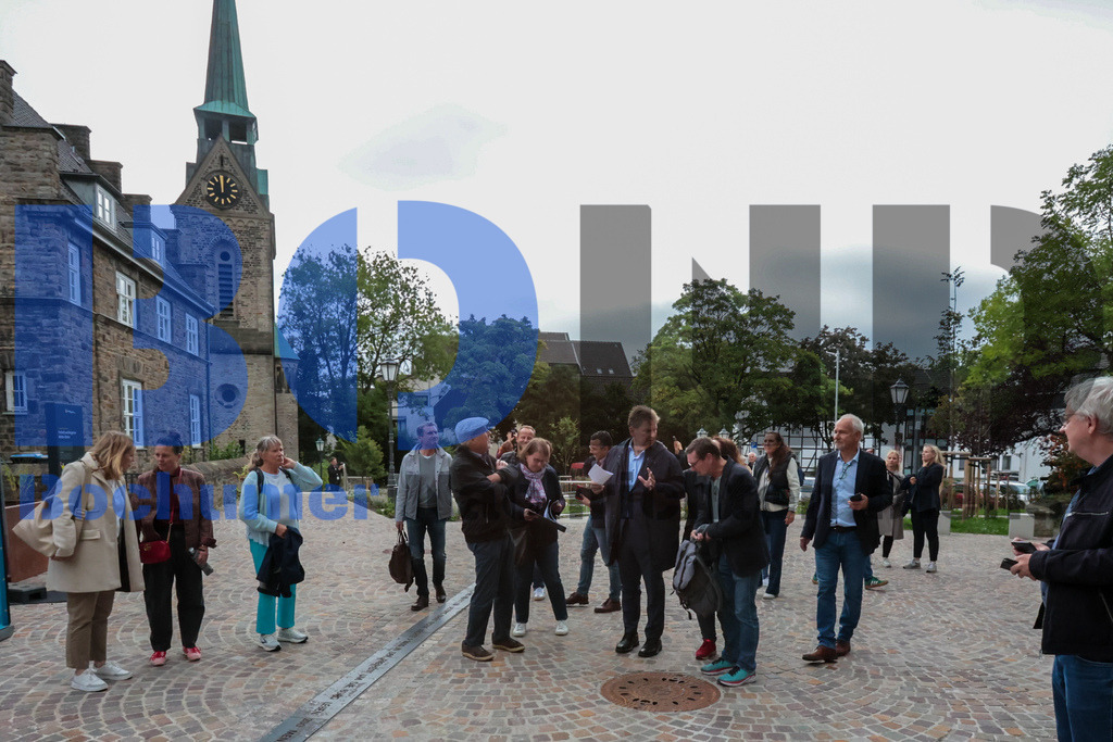 SES_RUHIGA20250918-16 | bond - Realisiert mit Pictrs.com