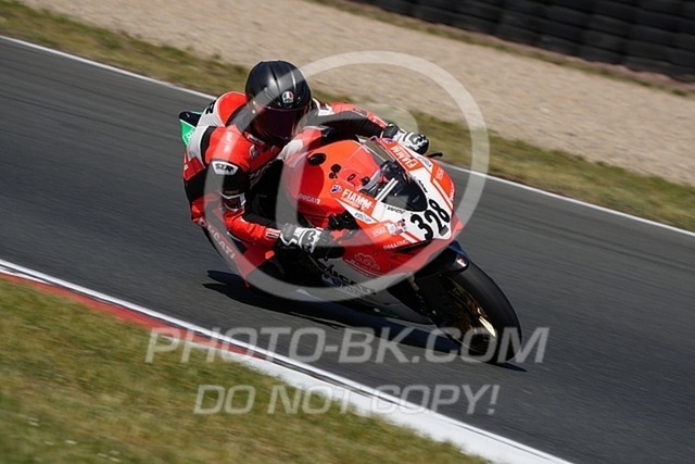 2025_05_12_PBK_17716 | Sportfotografie; SlowMotion; Video; Rennstrecke; Hafeneger; Speer; Racing; RSE; BMW; CBO; Trackday; Motorsportarena; Hockenheimring; Brno; Most; Barcelona; Valencia