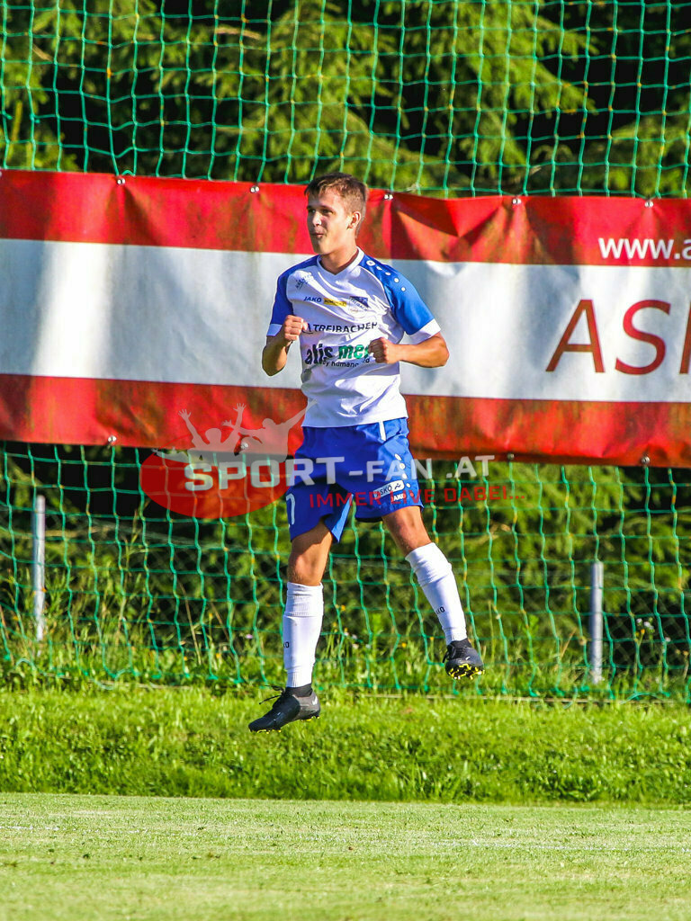 Austria Klagenfurt Amateure - SK Treibach 1-1, Kärntner Liga 2. Runde | Samuel Lauhard (SK Treibach #27) Austria Klagenfurt Amateure - SK Treibach 1-1 am 08.08.2023 in Brückl
(Sportplatz), Austria, (Photo by Ernst Krawagner sport-fan.at) - Realisiert mit Pictrs.com