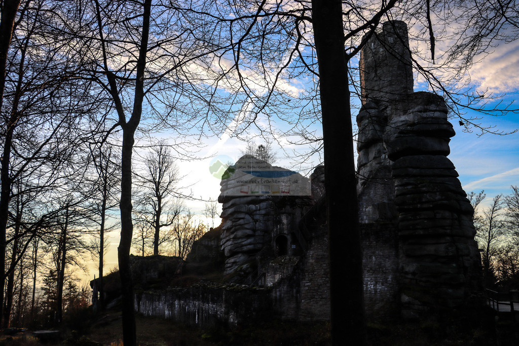 Sonnenaufgang Burgruine Weißenstein | Impressionen rund um Hochfranken - Frankenwald - Fichtelgebirge - Realisiert mit Pictrs.com