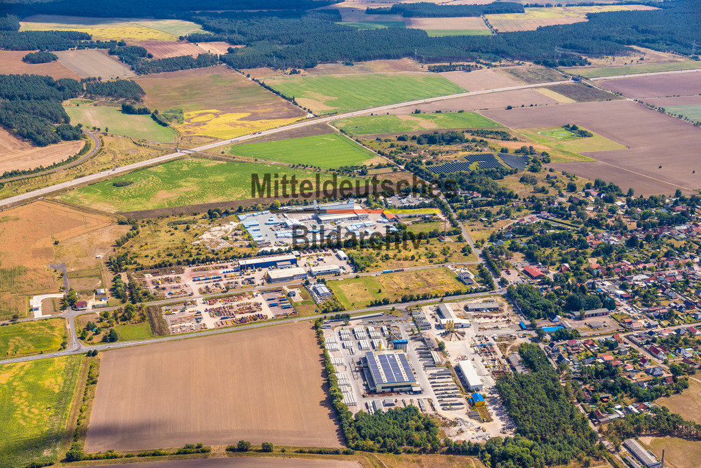 1_Colbitz_Gardeleger_Str_Alter_Bahndamm-0214 | Die schönsten Luftbilder von Sachen-Anhalt & Mitteldeutschland als Bilddatenbank zur kommerziellen Nutzung. Nutzen Sie unsere Erfahrung seit 2005 in der Luftbildfotografie. - Realisiert mit Pictrs.com