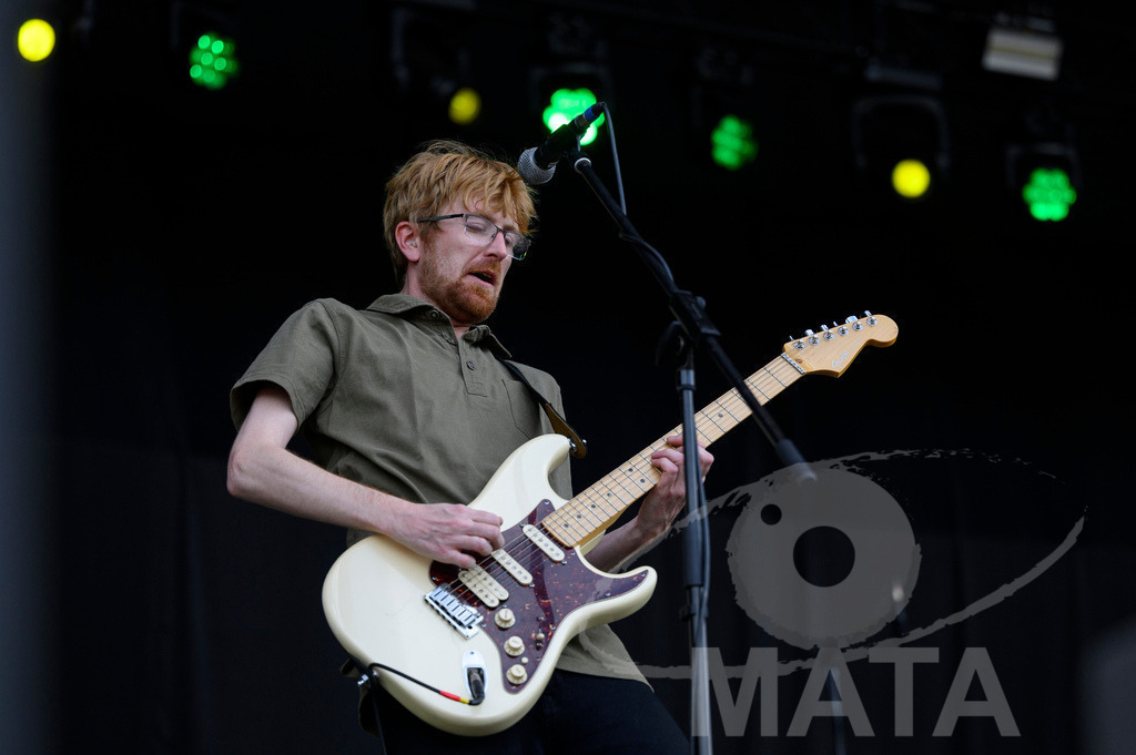 _DWA6736 | Schottisch Gitarrist Jamie Watson von der Band Big Country bei ihrem Auftritt im Rahmen des Festival Lieder am See 2024 in Franken Enderndorf Spalt, 27.07.2024 Bayern Deutschland - Realized with Pictrs.com