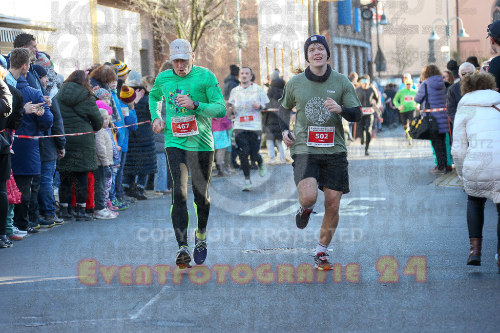 241201_1231_EX1_2487 | Sportfotografie im Rhein-Sieg Kreis, Köln, Bonn, NRW, Rheinland Pfalz, Hessen, etc. Unser Tätigkeitsfeld umfasst den Laufsport vom Volkslauf über den Marathon, Duathlon, Triathon bis zum Ultralauf wie Kölnpfad Ultra oder Schindertrail.