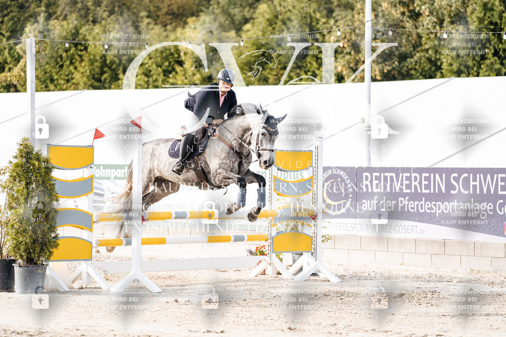 CK906222 | Turnierfotografie Pferdefotografie Trier Rheinland-Pfalz Pferdesport Reitsport Tierfotografie Sportfotografie Pferdevideo Pferdevideografie Equestrianvideography equestrianphotography  - Realisiert mit Pictrs.com