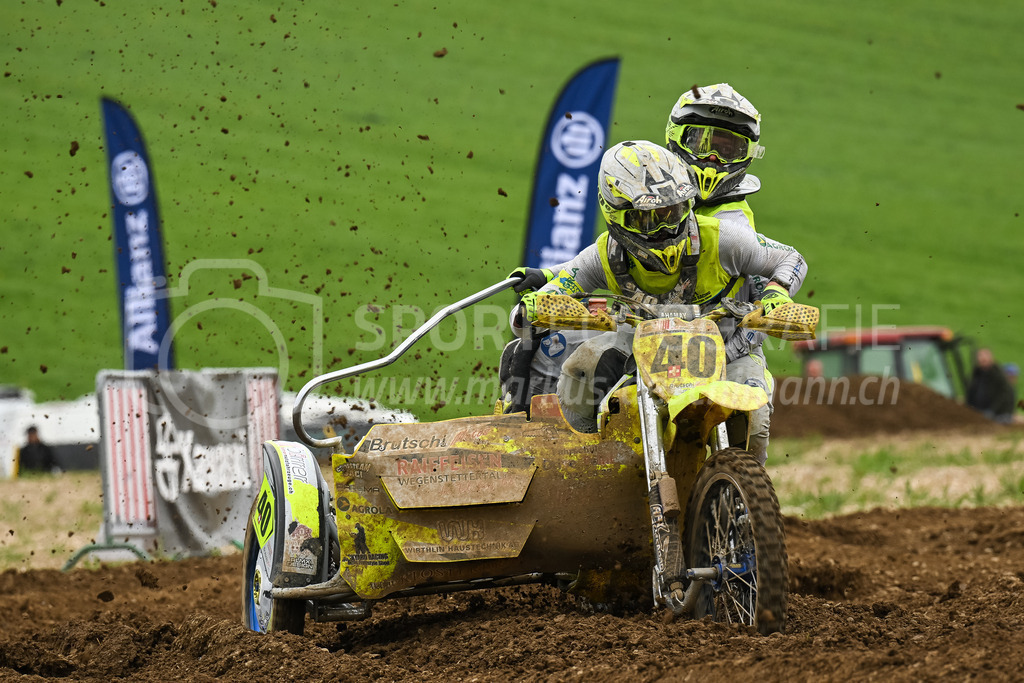 Motocross Schlatt bei Winterthur - 30. April 2023 | #40 Schlienger Dominik / Intlekofer Daniel aus Wegenstetten (CH) auf WSP Yamaha in der Kategorie Seitenwagen am Motocross Schlatt bei Winterthur, 30. April 2023. 
Instagram: @mx_schlatt | @mc_wila | @sam_schweiz
Bild: Sportfotografie Markus Aeschimann | www.markus-aeschimann.ch - Realisiert mit Pictrs.com