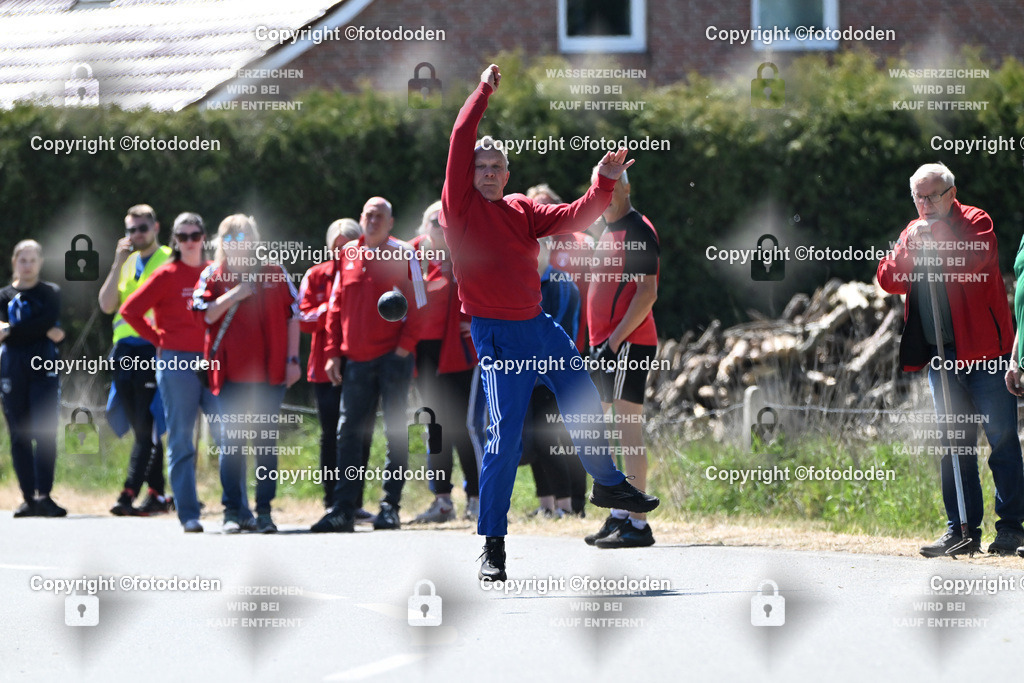 DSC_7505 | Heino Peters / ArdorfMänner III Holz 