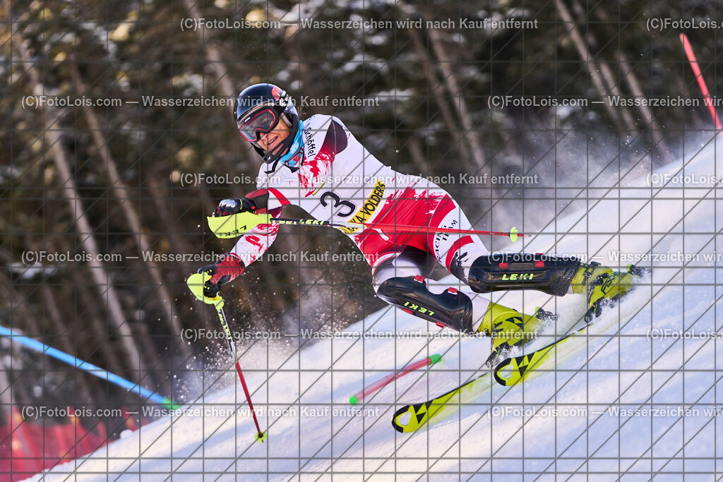 ALP6120_MASTERS-OeM-SL_Glungezer_Duerschmid Gundi | Alpine Österreichische Mastersmeisterschaften auf dem Glungezer. Tiroler Skiverband, SC Volders, SLALOM - 2. Durchgang, So 2. März 2025.