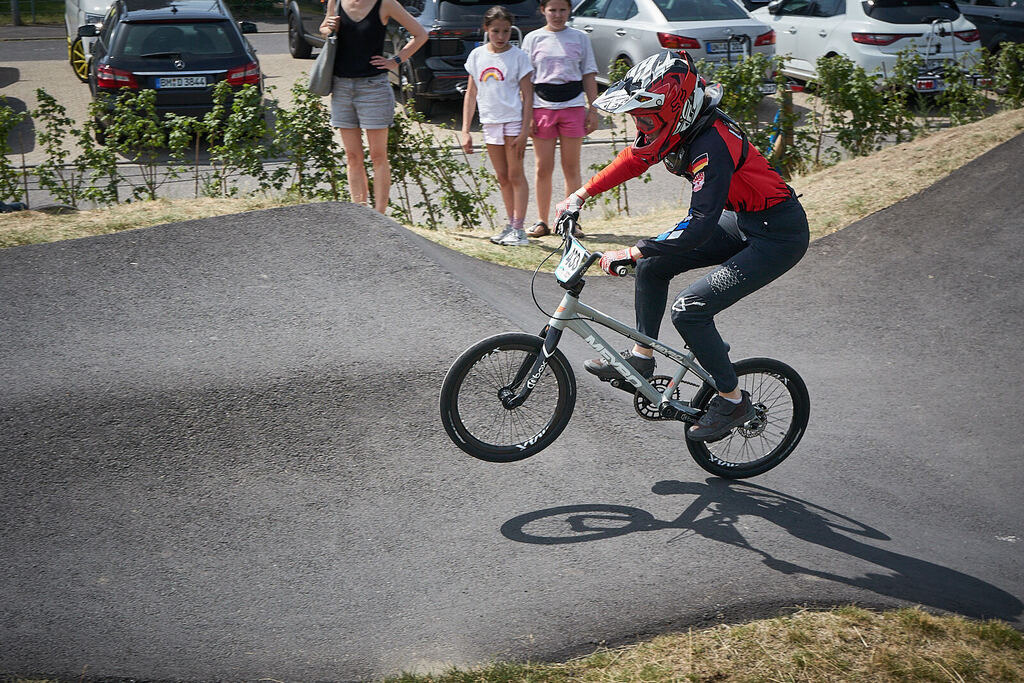 202506251-04 PM25 2@sebastiankopp | German Pumptrack Series - Realisiert mit Pictrs.com