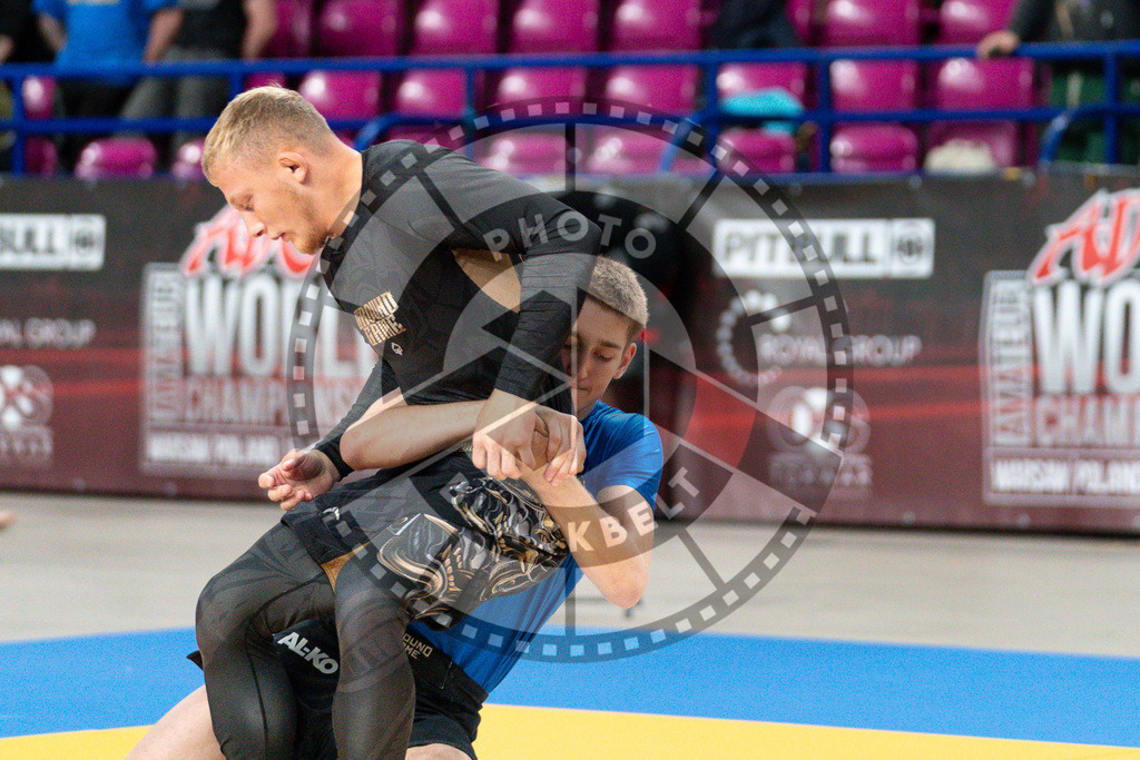 20250517PBB3331 | Athletes compete during the first day of the ADCC Amateur World Championship on May 15, 2025 in Warsaw, Poland. © Chiara Dazi / photoblackbelt
