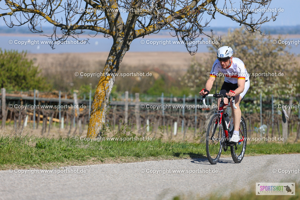 IMG_9882 | @sportshot_your_pictrs #yourpictures#roadtowm2029 #nrm #neusiedlerseeradmarathon #neusiedlersee #neusiedlerseetourismus #burgenland #mörbisch #nrm26 #burgenlandtourismus #voglundco #poweredbyburgenlandtourismus #radsport #rad #marathon #ucigranfondo #visitburgenland #ucigranfondoworldseries