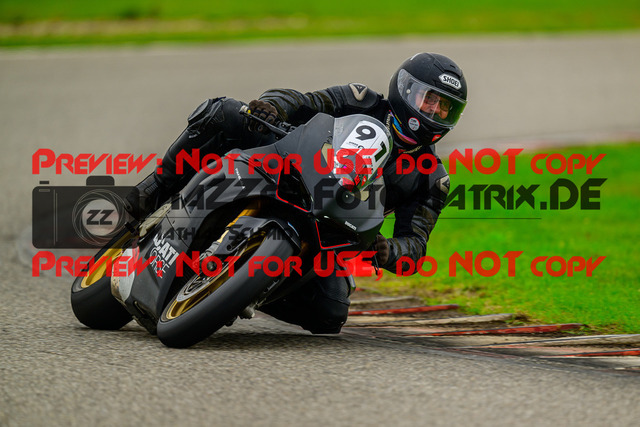 MaZZes_Fotomatrix_20241002_6007705_0415 | ROT