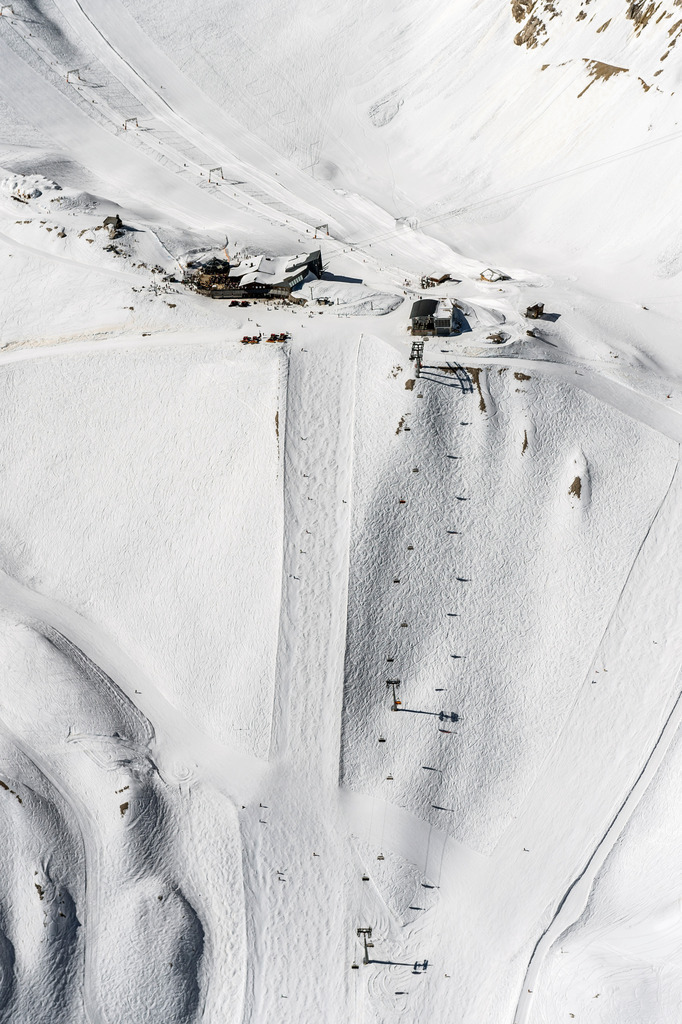 Felsen- Massiv und Berglandschaft des Zugspitzmassiv  | Felsen- Massiv und Berglandschaft des Zugspitzmassiv 