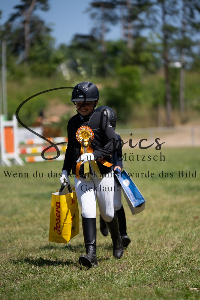 A7V06289 | Turnier/Reitfotograf