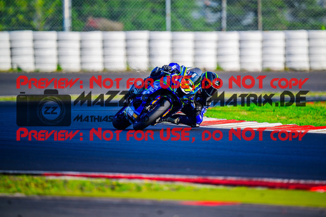 MaZZes_FotoMatrix_240831_6007705_1963 | R7